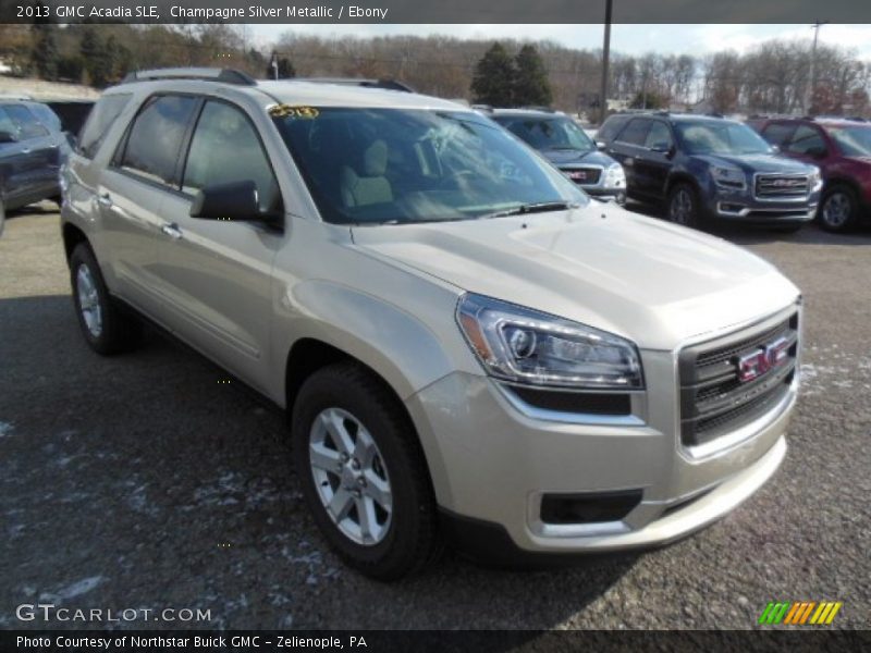 Champagne Silver Metallic / Ebony 2013 GMC Acadia SLE