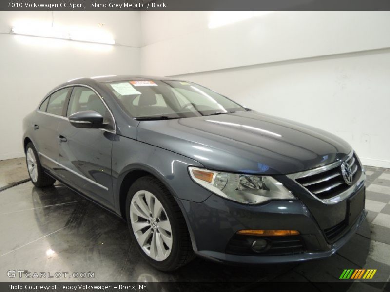 Island Grey Metallic / Black 2010 Volkswagen CC Sport