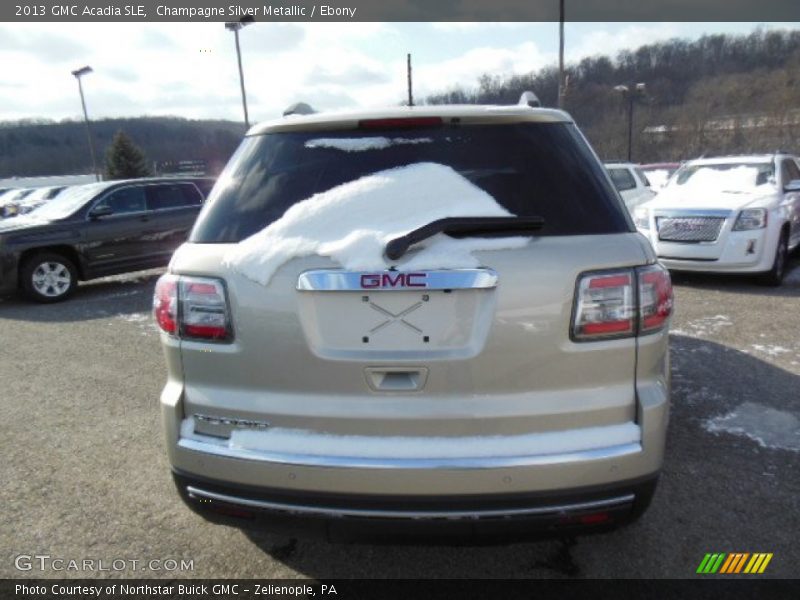 Champagne Silver Metallic / Ebony 2013 GMC Acadia SLE