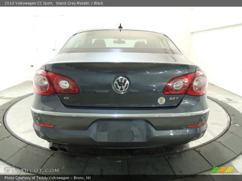 Island Grey Metallic / Black 2010 Volkswagen CC Sport