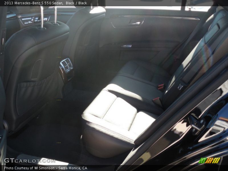 Black / Black 2013 Mercedes-Benz S 550 Sedan