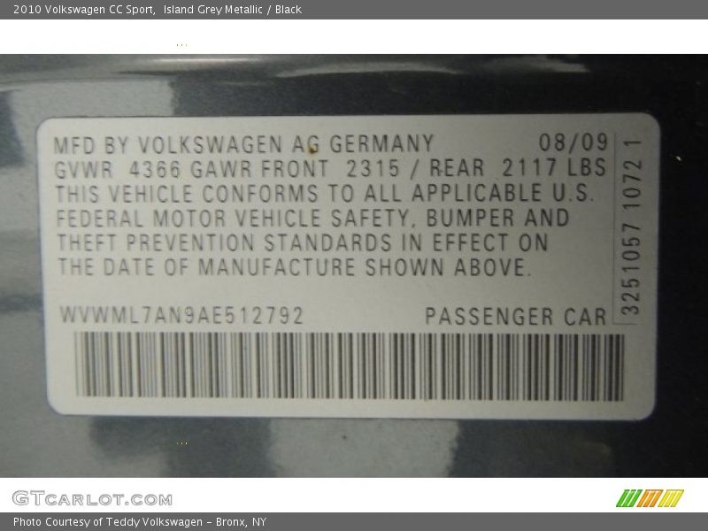 Island Grey Metallic / Black 2010 Volkswagen CC Sport