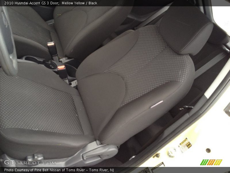 Mellow Yellow / Black 2010 Hyundai Accent GS 3 Door