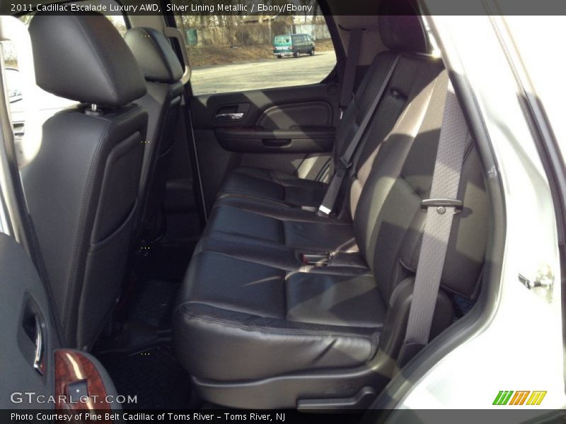 Silver Lining Metallic / Ebony/Ebony 2011 Cadillac Escalade Luxury AWD