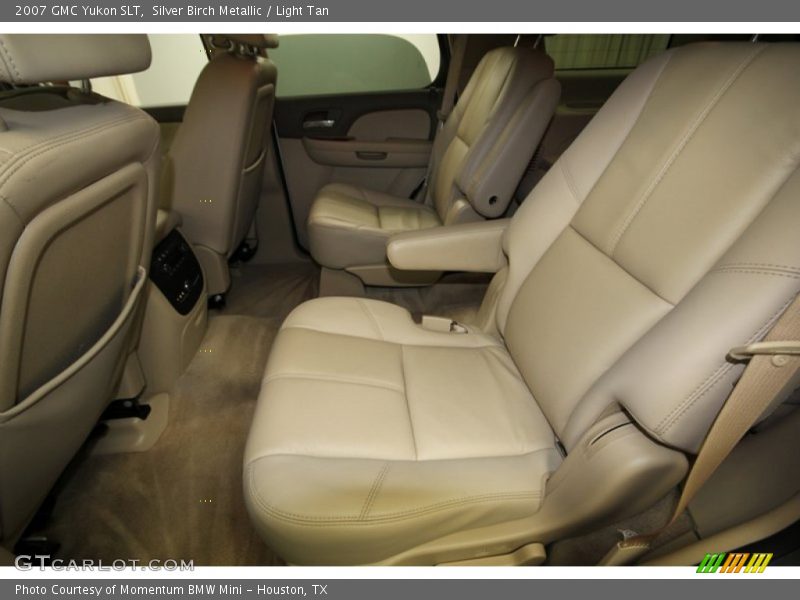 Silver Birch Metallic / Light Tan 2007 GMC Yukon SLT