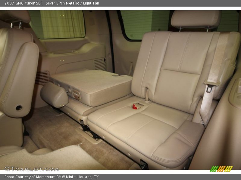 Silver Birch Metallic / Light Tan 2007 GMC Yukon SLT