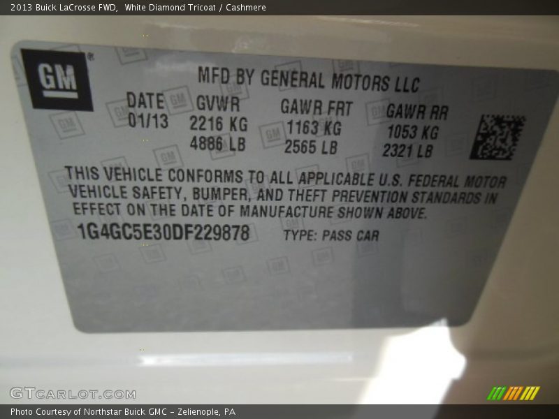 White Diamond Tricoat / Cashmere 2013 Buick LaCrosse FWD