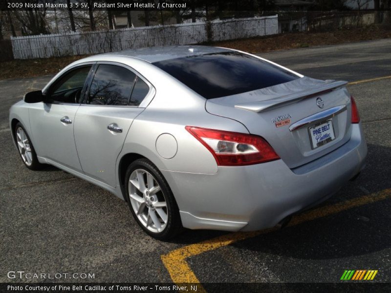 Radiant Silver Metallic / Charcoal 2009 Nissan Maxima 3.5 SV