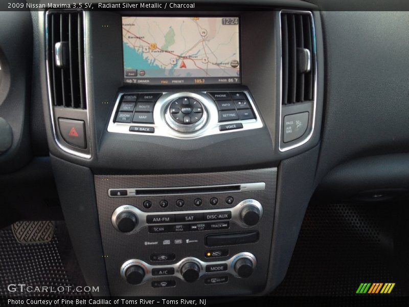Radiant Silver Metallic / Charcoal 2009 Nissan Maxima 3.5 SV