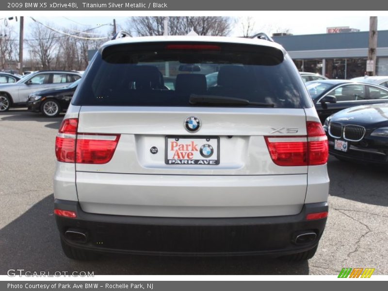 Titanium Silver Metallic / Black 2009 BMW X5 xDrive48i