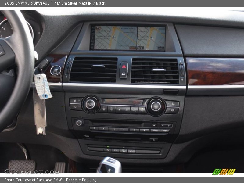 Titanium Silver Metallic / Black 2009 BMW X5 xDrive48i