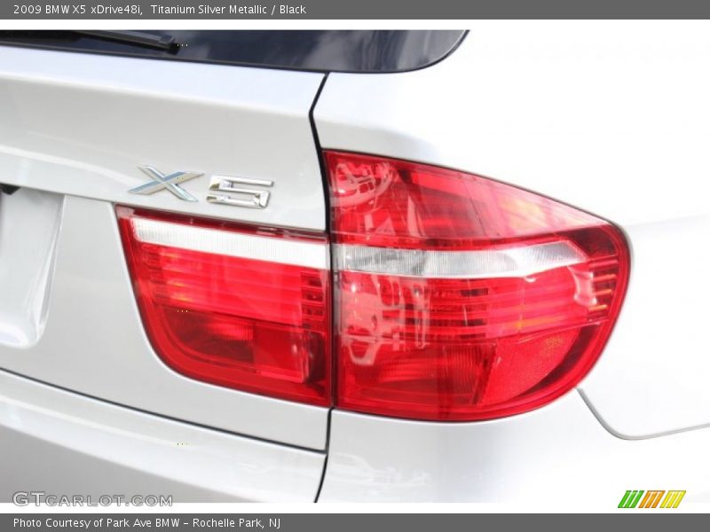 Titanium Silver Metallic / Black 2009 BMW X5 xDrive48i
