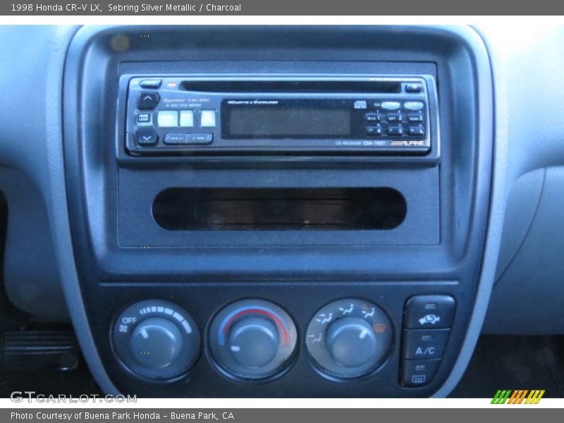 Sebring Silver Metallic / Charcoal 1998 Honda CR-V LX