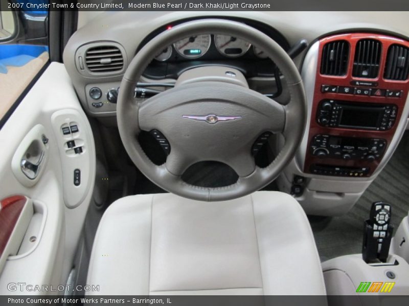 Modern Blue Pearl / Dark Khaki/Light Graystone 2007 Chrysler Town & Country Limited