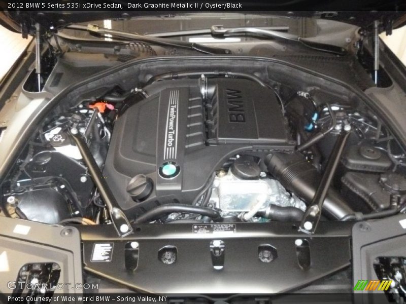 Dark Graphite Metallic II / Oyster/Black 2012 BMW 5 Series 535i xDrive Sedan