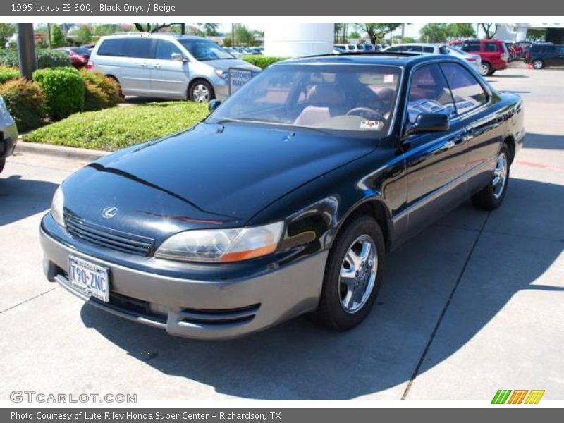 Black Onyx / Beige 1995 Lexus ES 300