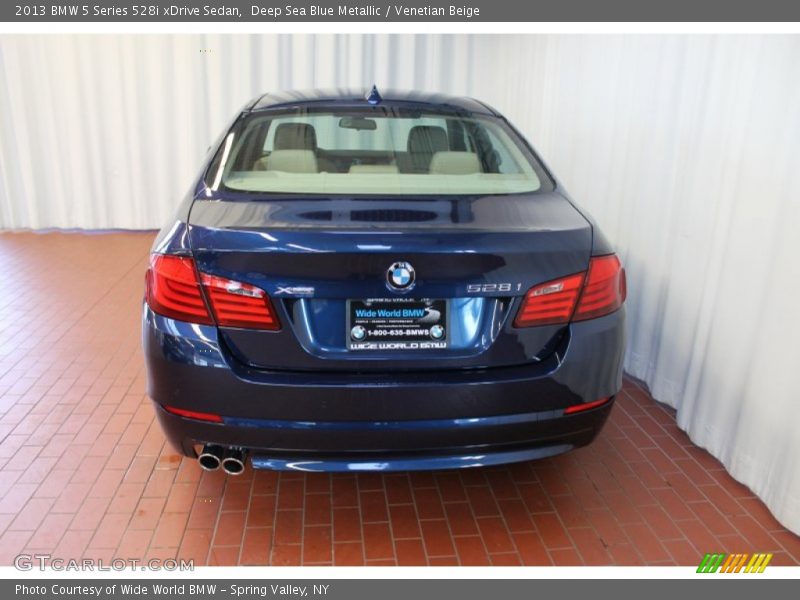 Deep Sea Blue Metallic / Venetian Beige 2013 BMW 5 Series 528i xDrive Sedan