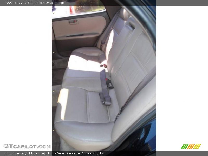 Black Onyx / Beige 1995 Lexus ES 300