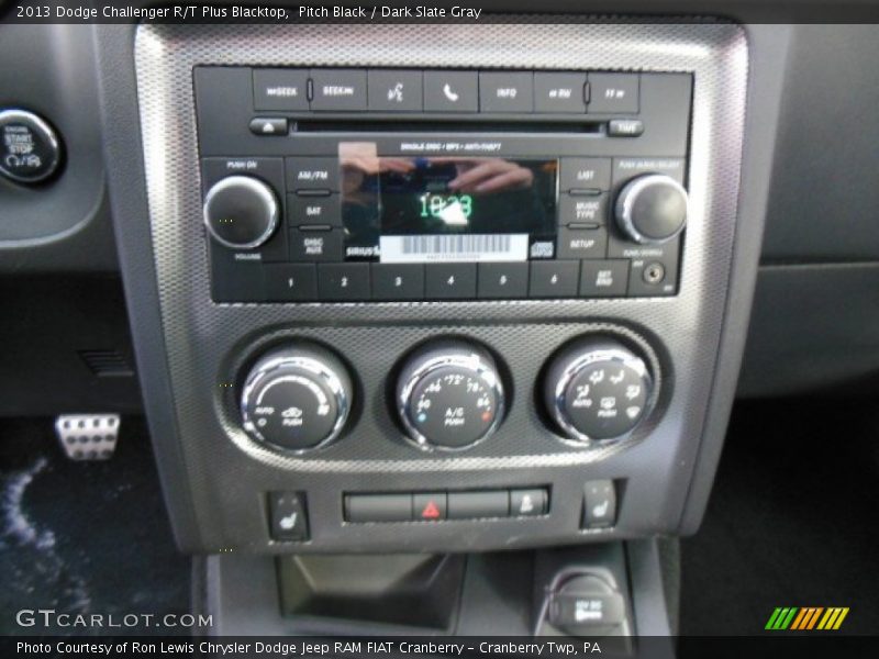 Controls of 2013 Challenger R/T Plus Blacktop