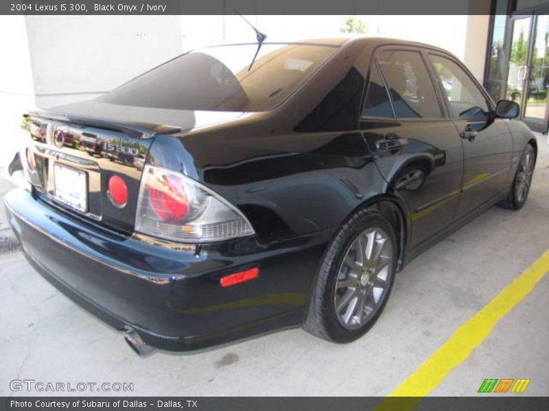 Black Onyx / Ivory 2004 Lexus IS 300