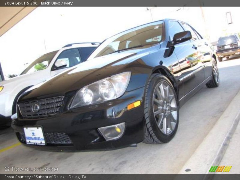 Black Onyx / Ivory 2004 Lexus IS 300