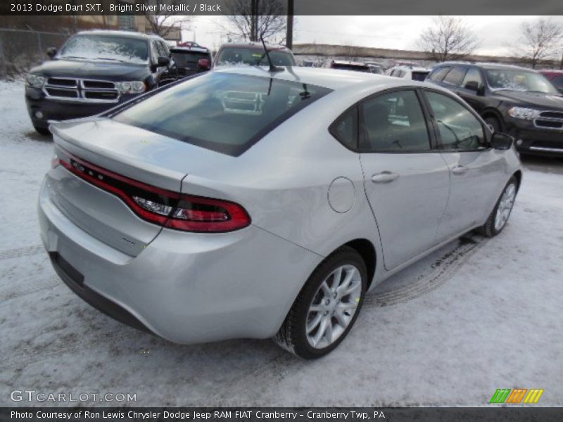 Bright Silver Metallic / Black 2013 Dodge Dart SXT