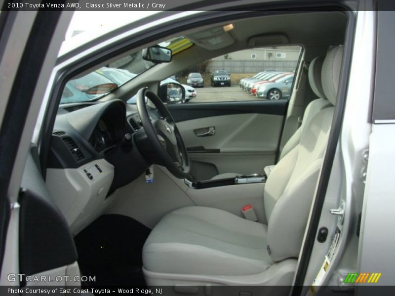 Classic Silver Metallic / Gray 2010 Toyota Venza AWD