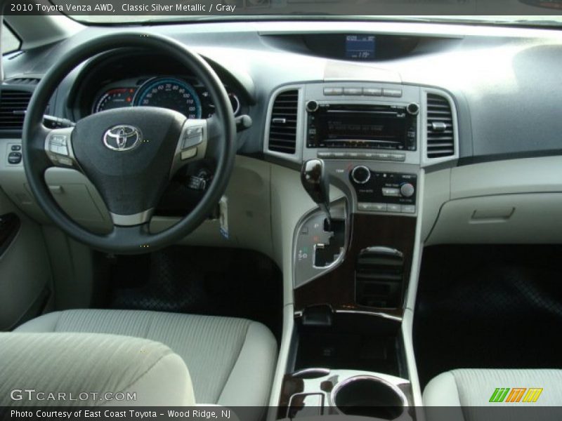 Classic Silver Metallic / Gray 2010 Toyota Venza AWD