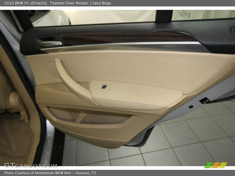 Titanium Silver Metallic / Sand Beige 2010 BMW X5 xDrive30i