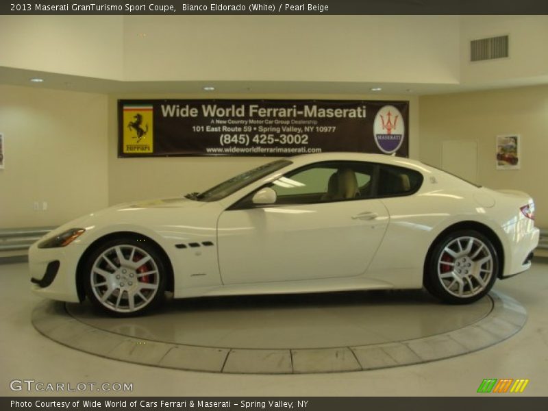 Bianco Eldorado (White) / Pearl Beige 2013 Maserati GranTurismo Sport Coupe