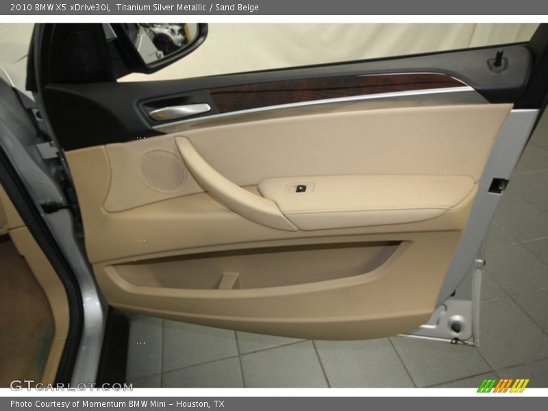 Titanium Silver Metallic / Sand Beige 2010 BMW X5 xDrive30i