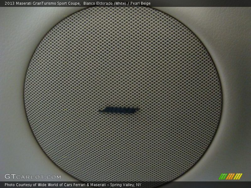 Bianco Eldorado (White) / Pearl Beige 2013 Maserati GranTurismo Sport Coupe