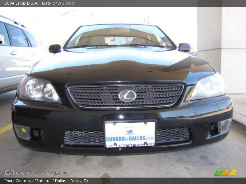 Black Onyx / Ivory 2004 Lexus IS 300