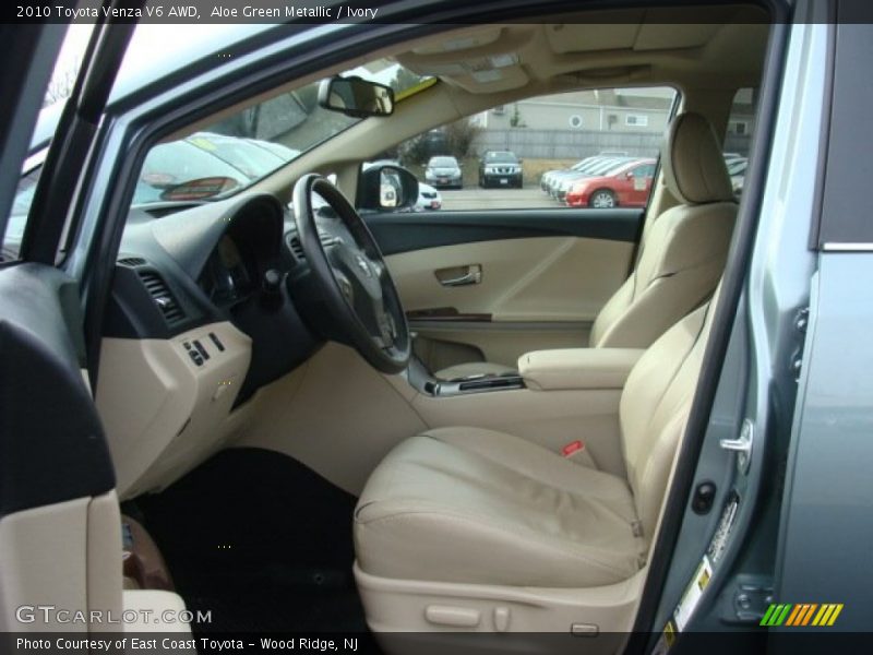 Aloe Green Metallic / Ivory 2010 Toyota Venza V6 AWD