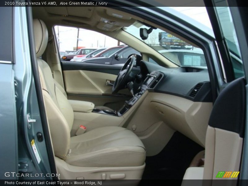 Aloe Green Metallic / Ivory 2010 Toyota Venza V6 AWD