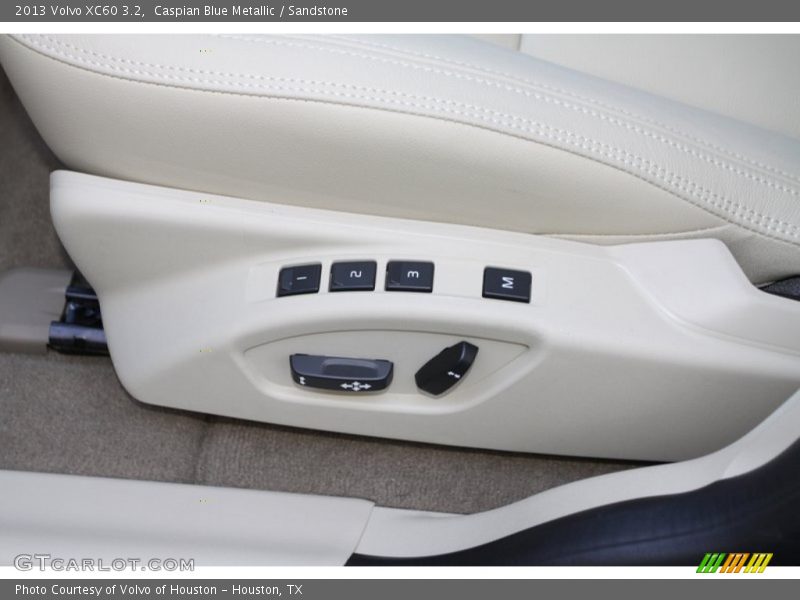 Caspian Blue Metallic / Sandstone 2013 Volvo XC60 3.2