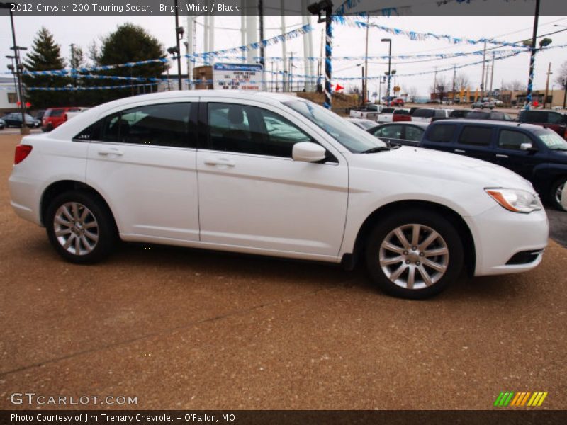 Bright White / Black 2012 Chrysler 200 Touring Sedan