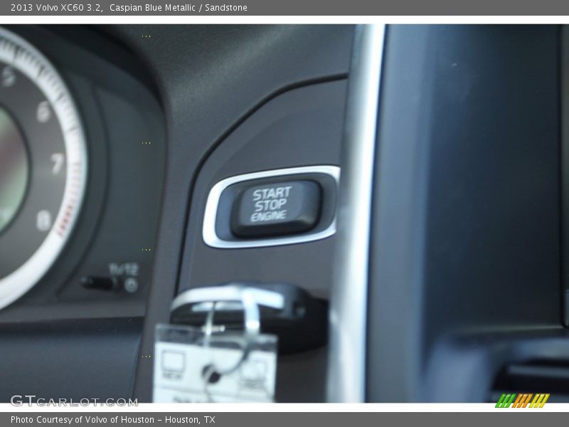 Caspian Blue Metallic / Sandstone 2013 Volvo XC60 3.2