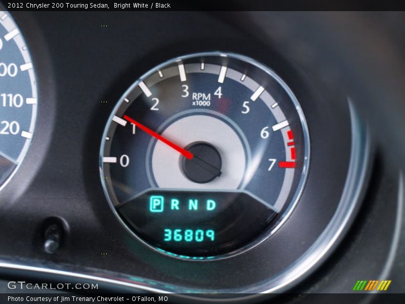 Bright White / Black 2012 Chrysler 200 Touring Sedan