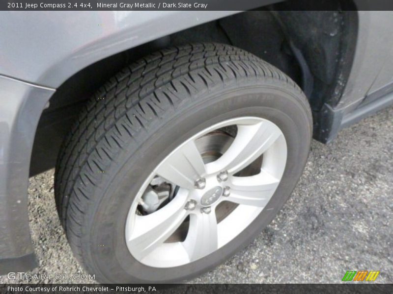 Mineral Gray Metallic / Dark Slate Gray 2011 Jeep Compass 2.4 4x4
