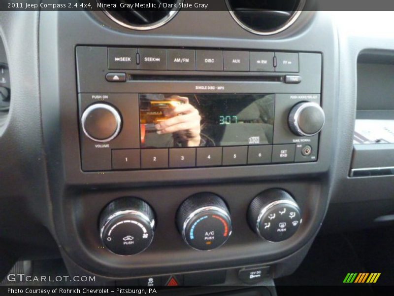 Mineral Gray Metallic / Dark Slate Gray 2011 Jeep Compass 2.4 4x4
