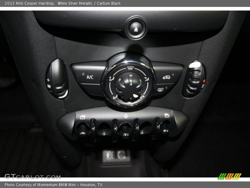 White Silver Metallic / Carbon Black 2013 Mini Cooper Hardtop