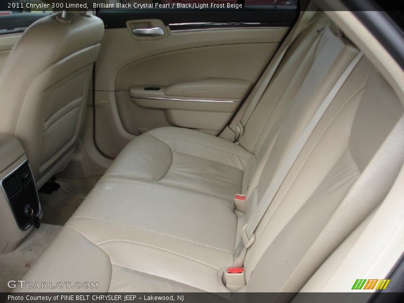 Brilliant Black Crystal Pearl / Black/Light Frost Beige 2011 Chrysler 300 Limited