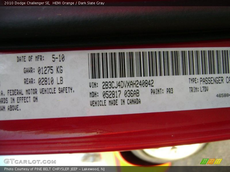 HEMI Orange / Dark Slate Gray 2010 Dodge Challenger SE