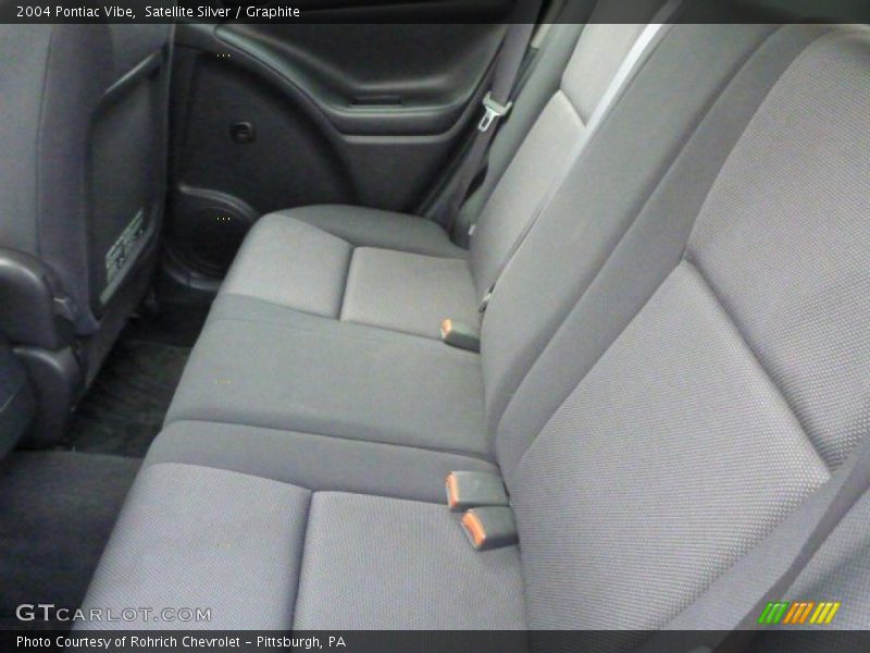 Satellite Silver / Graphite 2004 Pontiac Vibe