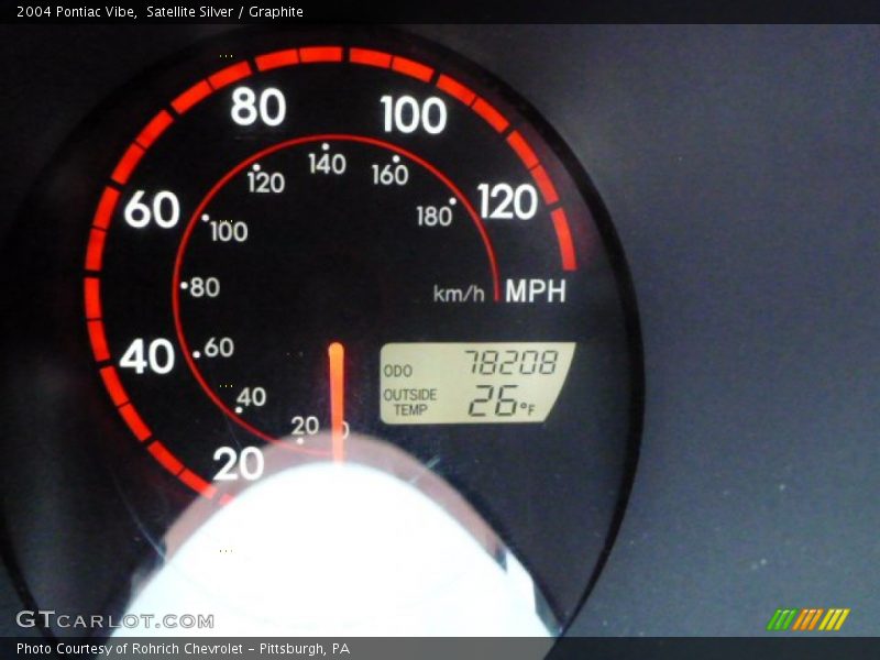 Satellite Silver / Graphite 2004 Pontiac Vibe