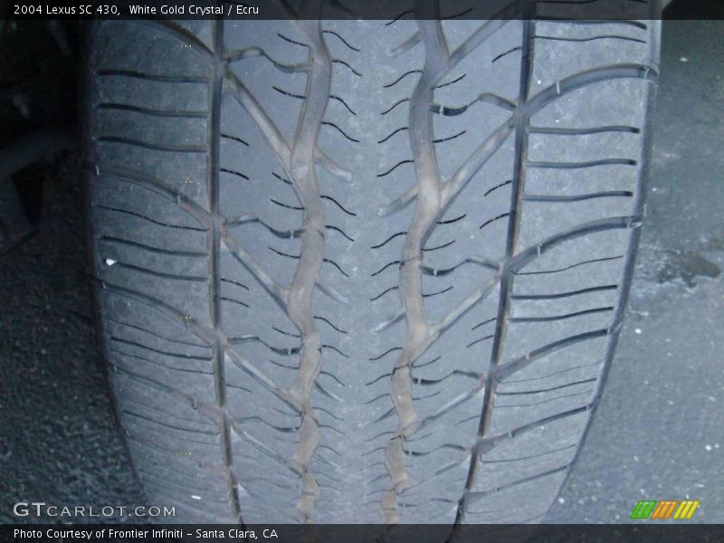 White Gold Crystal / Ecru 2004 Lexus SC 430