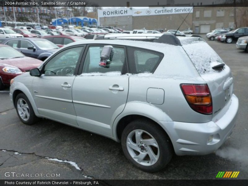 Satellite Silver / Graphite 2004 Pontiac Vibe
