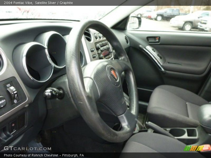 Satellite Silver / Graphite 2004 Pontiac Vibe