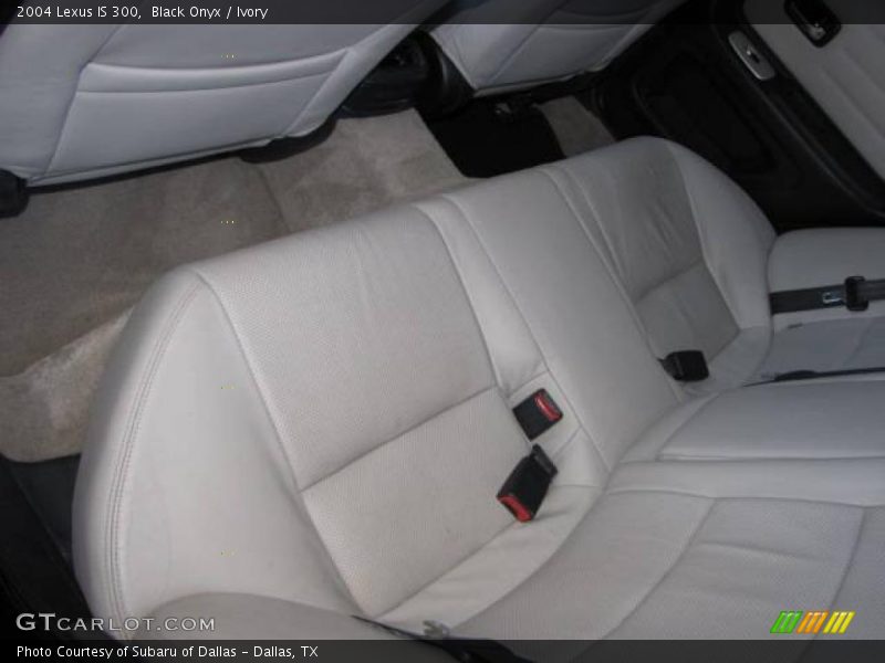 Black Onyx / Ivory 2004 Lexus IS 300